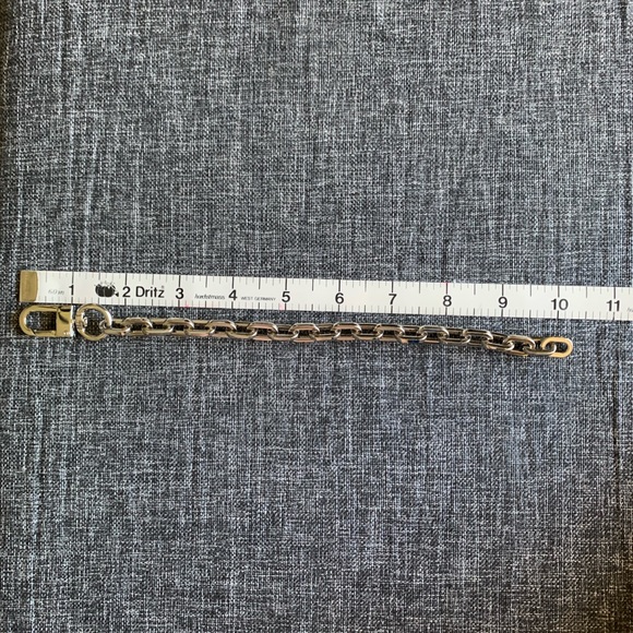 Mautto silver tone chain pendant - Picture 3 of 3